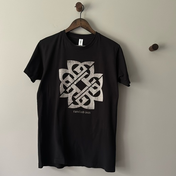BREAKING BENJAMIN FAN CLUB 2021 BAND TEE SIZE MEDIUM - Picture 1 of 4